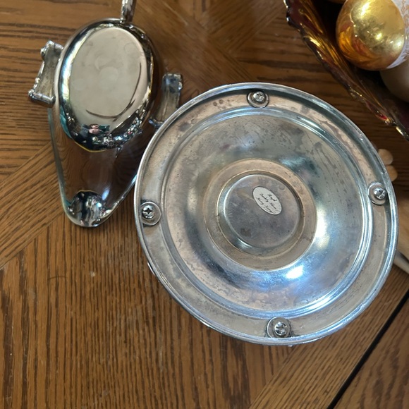 Vintage Ornate ROYAL QUALITY SILVER Tilting Gravy Boat on Stand with Warmer Tray - Picture 10 of 12